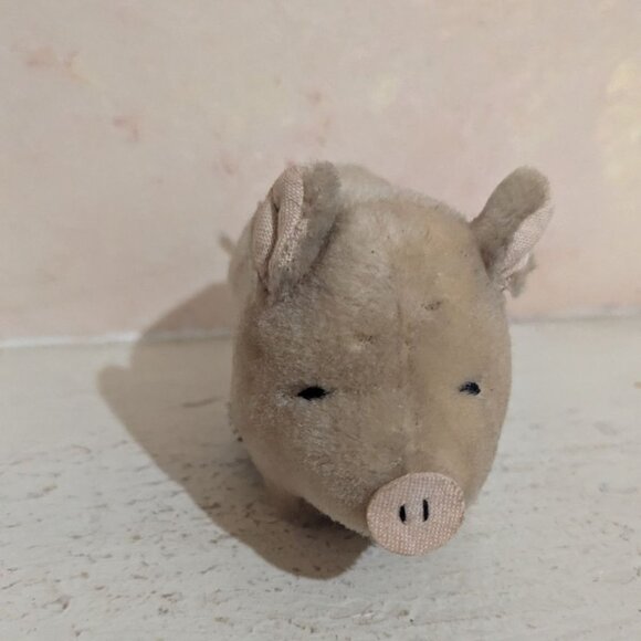 Vintage Dakin Plush Pig Toy Beige Stuffed Animal With Pink Tail 4 .5" 1981 - Picture 4 of 8